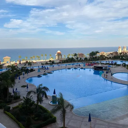 Porto Elsokhna Pyramids Family Aparthotel Ain Sukhna Exterior photo